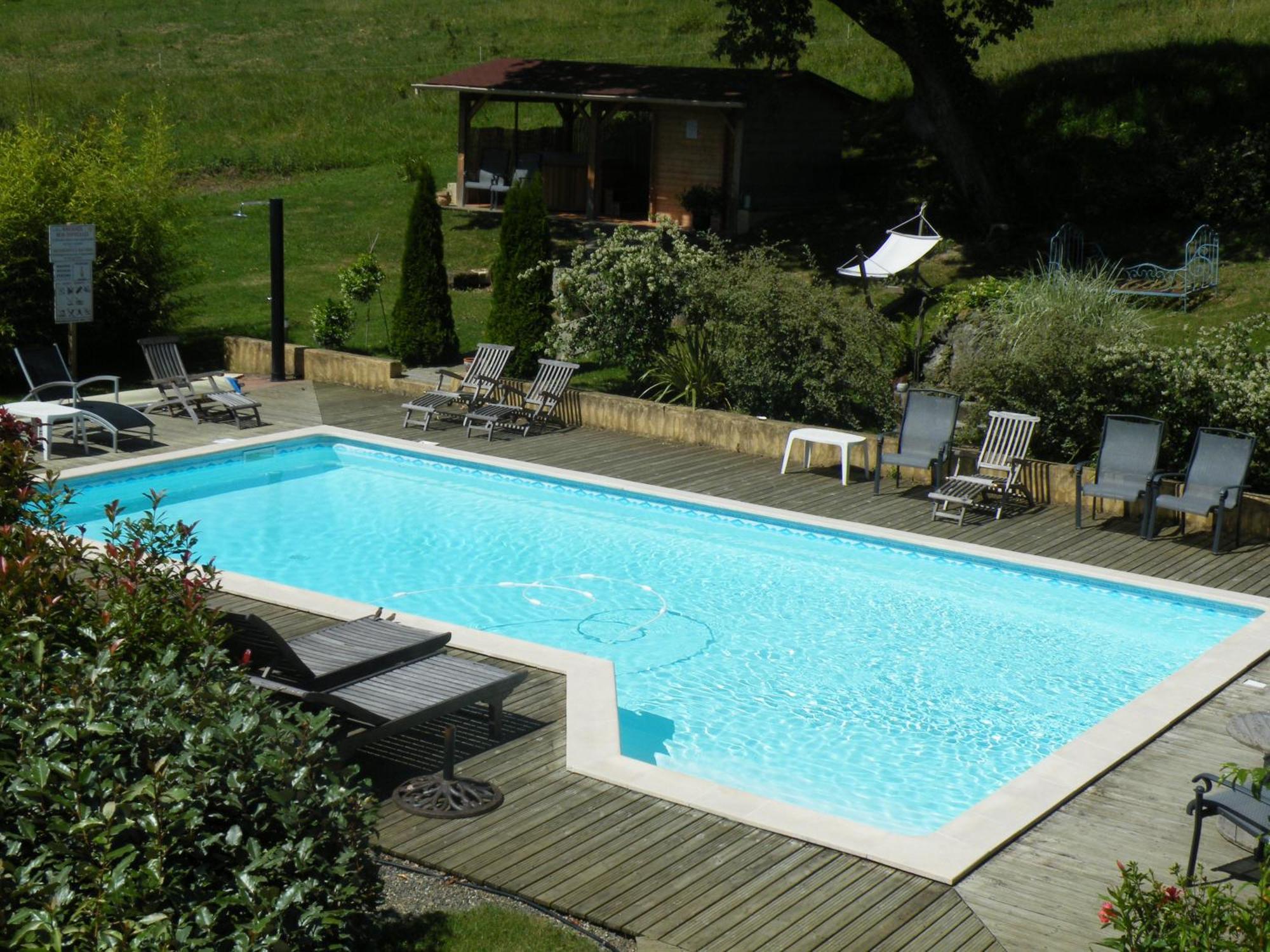 Hotel Logis Le Relais du Bastidou à Beaumarchés Extérieur photo