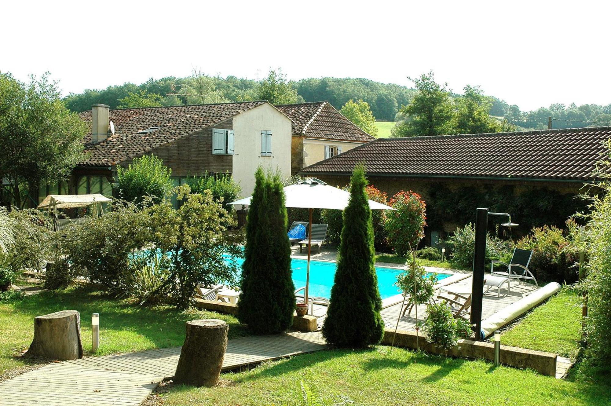 Hotel Logis Le Relais du Bastidou à Beaumarchés Extérieur photo